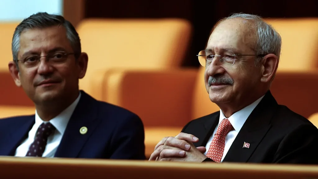 chp gurup toplantı krizi.